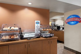 Baymont by Wyndham Sioux Falls North/I-29/Russell St