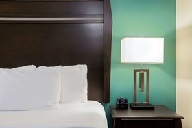 La Quinta Inn & Suites by Wyndham Sioux Falls