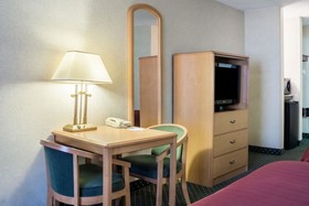 Quality Inn & Suites South