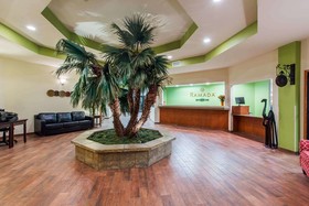 Ramada by Wyndham Sioux Falls Airport-Waterpark & Event Ctr