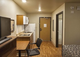 Woodspring Suites Sioux Falls
