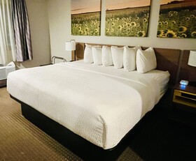 Days Inn by Wyndham Wall