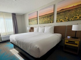 Days Inn by Wyndham Wall