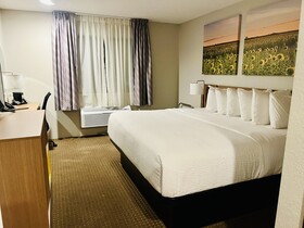 Days Inn by Wyndham Wall