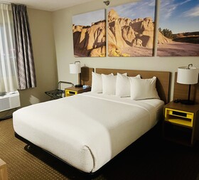 Days Inn by Wyndham Wall