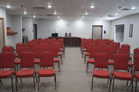 Country Inn & Suites by Radisson, Watertown, SD