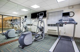 Holiday Inn Express & Suites Alcoa (Knoxville Airport)