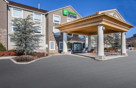 Holiday Inn Express & Suites Alcoa (Knoxville Airport)