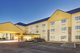 La Quinta Inn & Suites by Wyndham Knoxville Airport