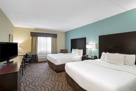 La Quinta Inn & Suites by Wyndham Knoxville Airport