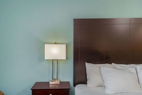 La Quinta Inn & Suites by Wyndham Knoxville Airport