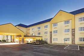 La Quinta Inn & Suites by Wyndham Knoxville Airport