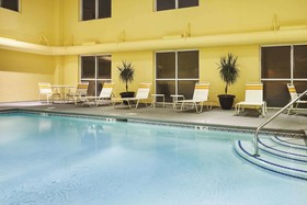 La Quinta Inn & Suites by Wyndham Knoxville Airport