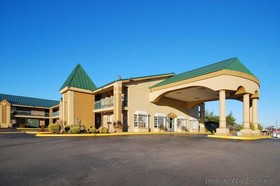 Rodeway Inn & Suites