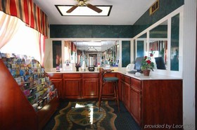 Rodeway Inn & Suites