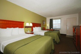 Rodeway Inn & Suites
