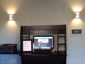 Boarders Inn & Suites Ashland City