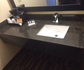 Boarders Inn & Suites Ashland City
