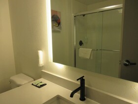 Sleep Inn & Suites