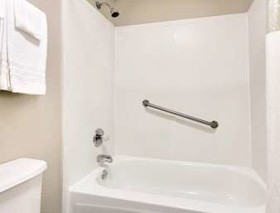 Super 8 by Wyndham Athens