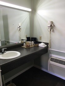 Aristocrat Motor Inn