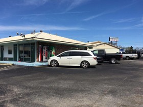 Aristocrat Motor Inn