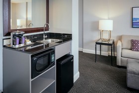 Hilton Suites Brentwood