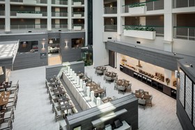 Hilton Suites Brentwood