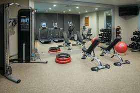 Hilton Suites Brentwood