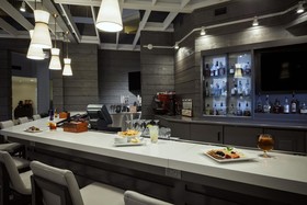 Hilton Suites Brentwood