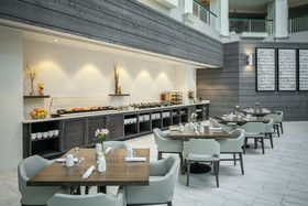 Hilton Suites Brentwood