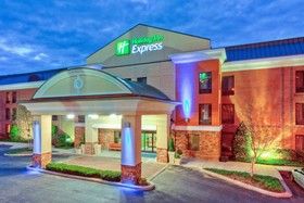 Holiday Inn Express Hotel & Suites Brentwood North - Nashville Area