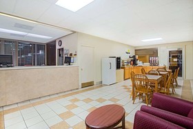 Bristol Parkway inn