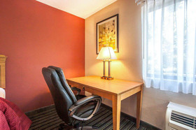 Quality Inn And Suites Centerville