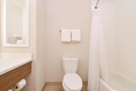 Holiday Inn Express & Suites Chattanooga East Ridge