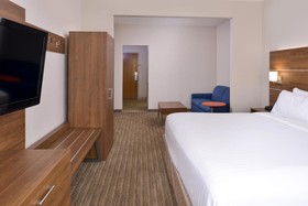 Holiday Inn Express & Suites Chattanooga East Ridge