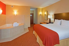 Holiday Inn Express Hotel & Suites Chattanooga Downtown
