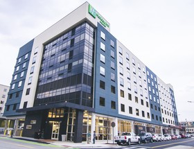 Holiday Inn Hotel & Suites Chattanooga Downtown