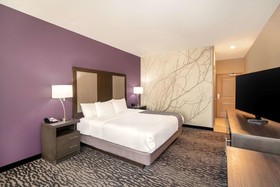 La Quinta Inn & Suites by Wyndham Chattanooga - Lookout Mtn