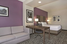 La Quinta Inn & Suites by Wyndham Chattanooga - Lookout Mtn
