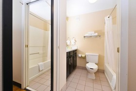 MainStay Suites