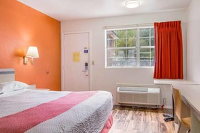 Motel 6 East Ridge #4423