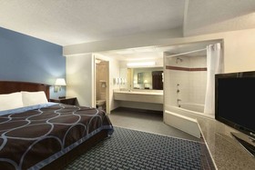 Days Inn by Wyndham Clarksville North