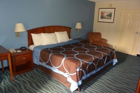 Days Inn by Wyndham Clarksville North