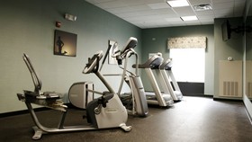 Holiday Inn Express Cleveland Northwest