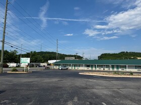 Holiday Motel by Belvilla Cleveland, TN