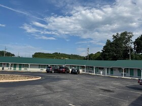 Holiday Motel by Belvilla Cleveland, TN