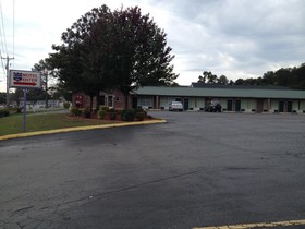 Knights Inn Cleveland