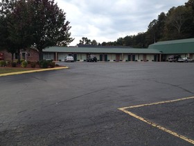 Knights Inn Cleveland