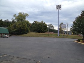 Knights Inn Cleveland